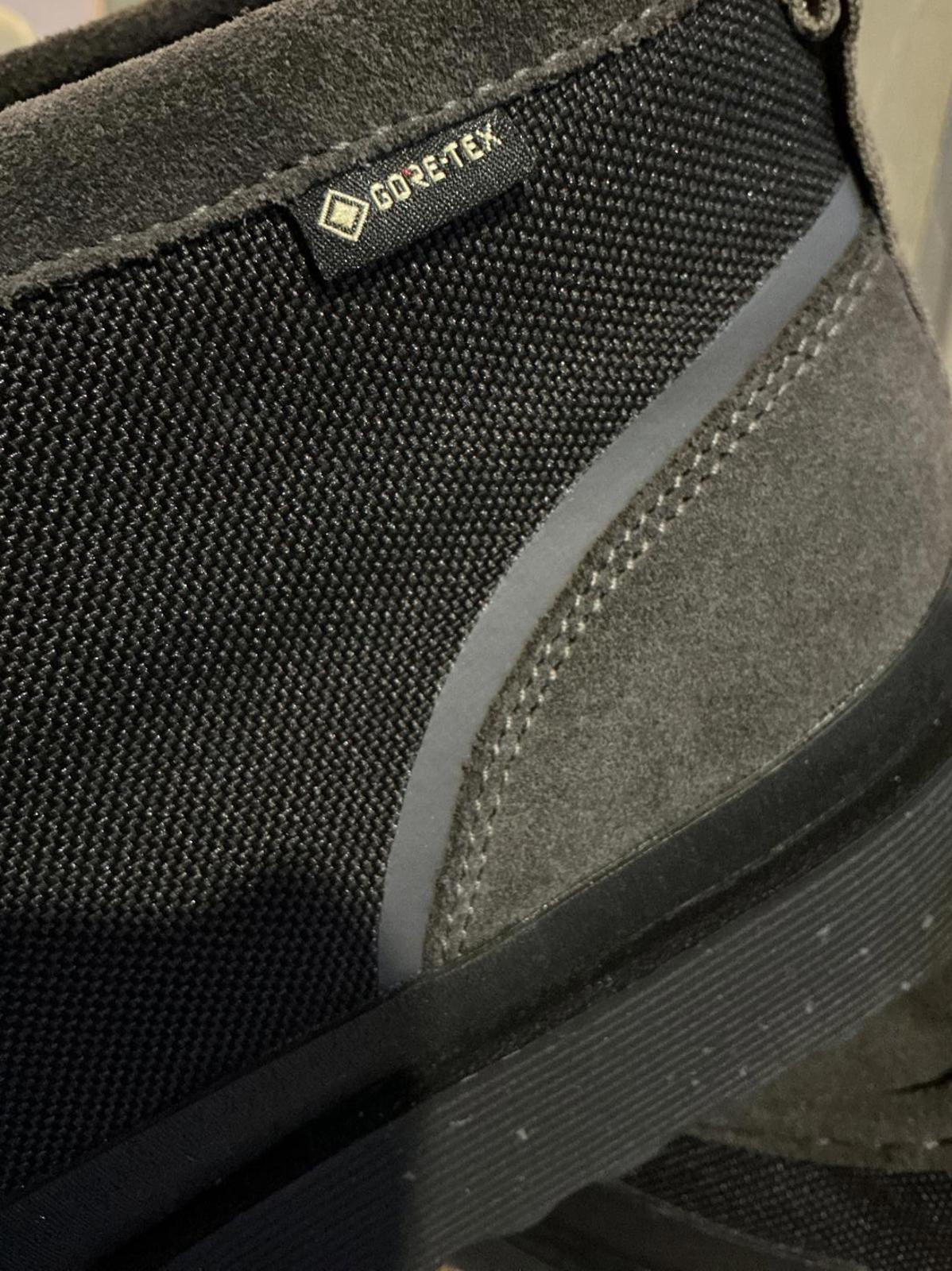 Clarks C360 Gore-Tex Black and Grey Suede Shoes Size 9