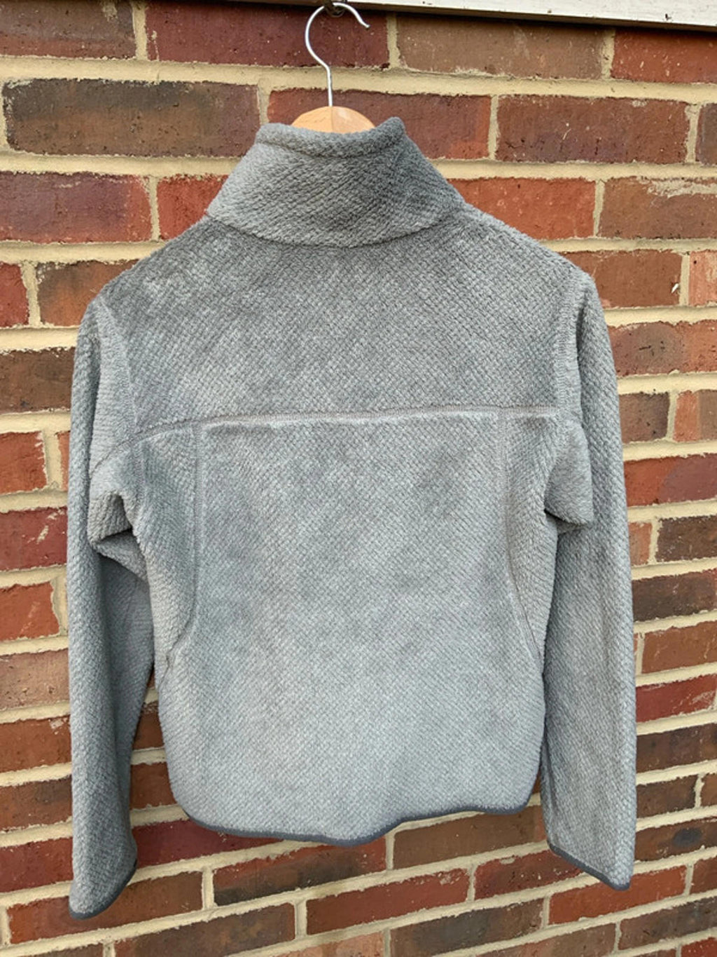 Patagonia half zip fleece small ladies