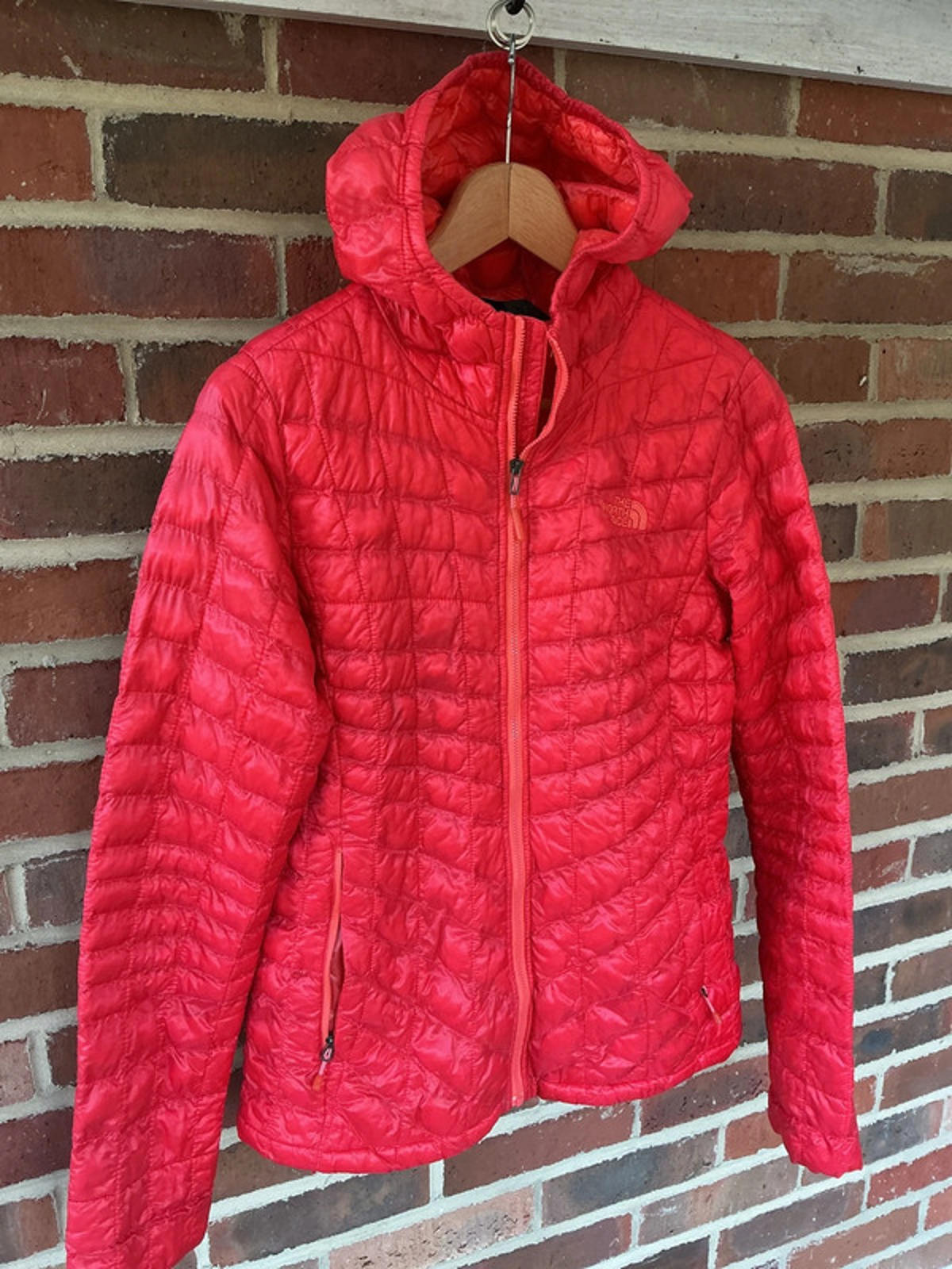 Tnf thermoball jacket medium