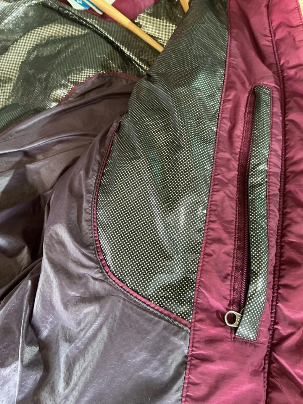 Columbia down jacket small.