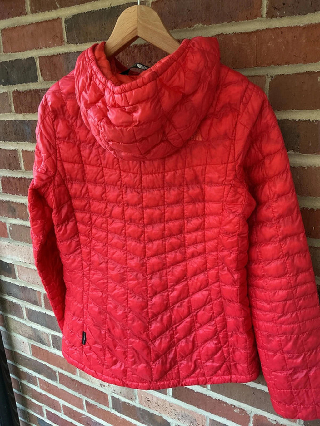 Tnf thermoball jacket medium