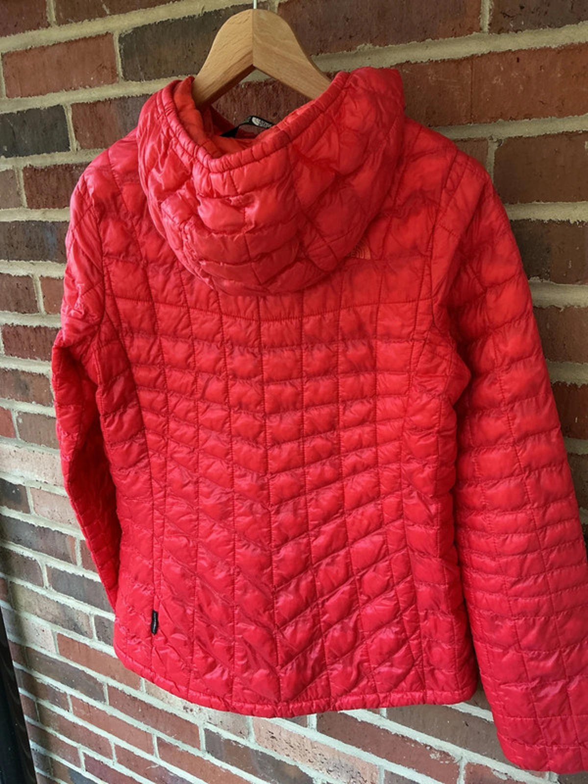Tnf thermoball jacket medium