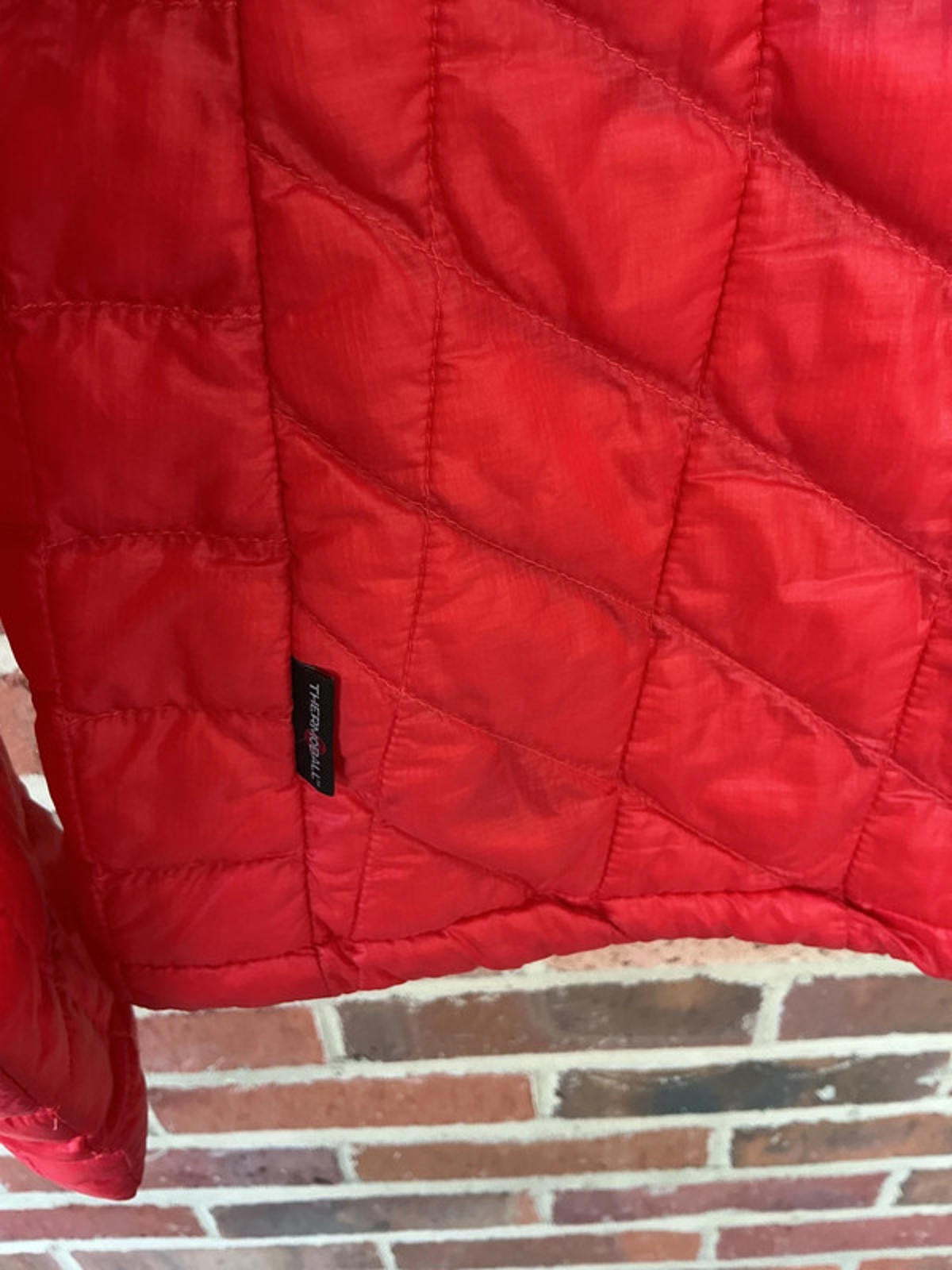 Tnf thermoball jacket large