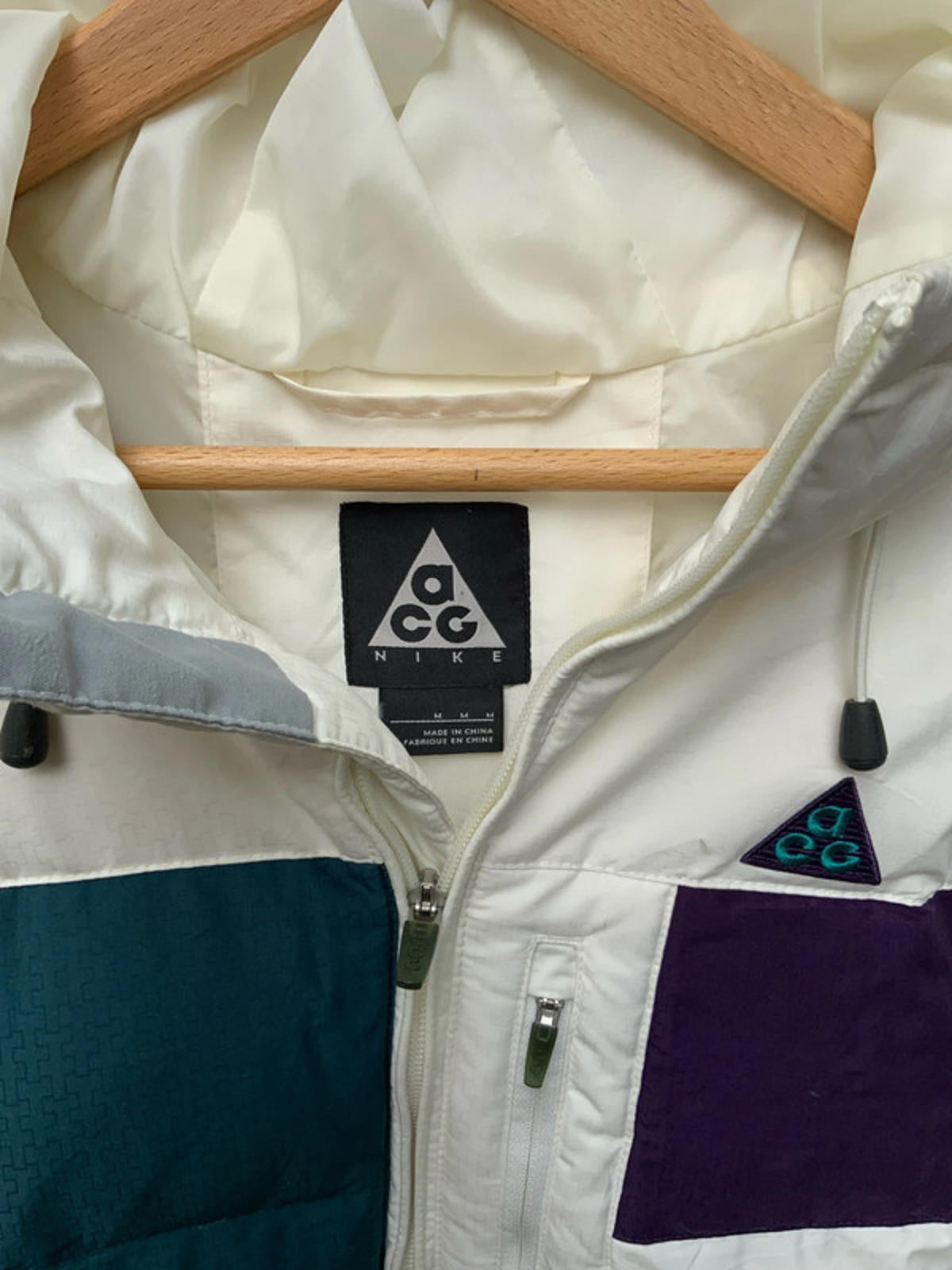 Nike acg jacket medium