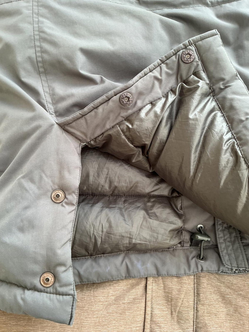 Mont-bell Down Insulated Outdoor Ski Hiking Jacket/Parka