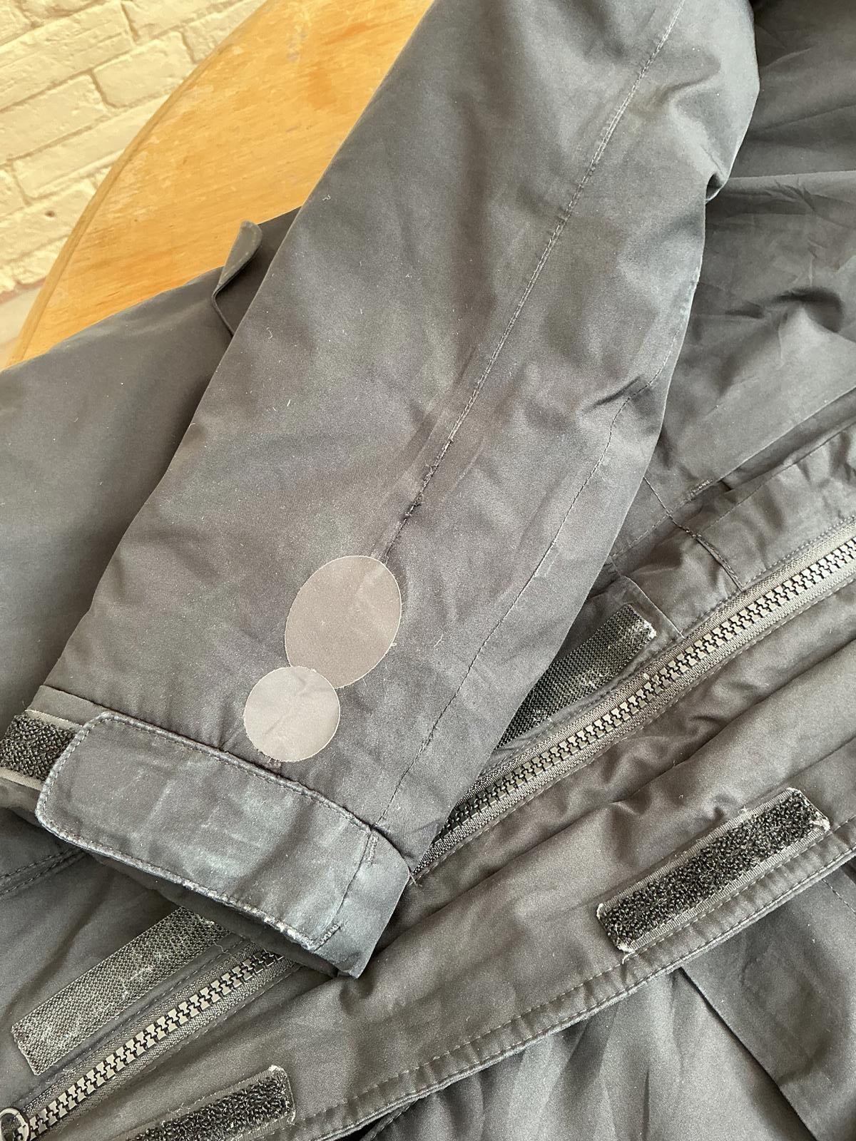 The North Face McMurdo Series Black Hooded Winter Jacket Men's Size 90