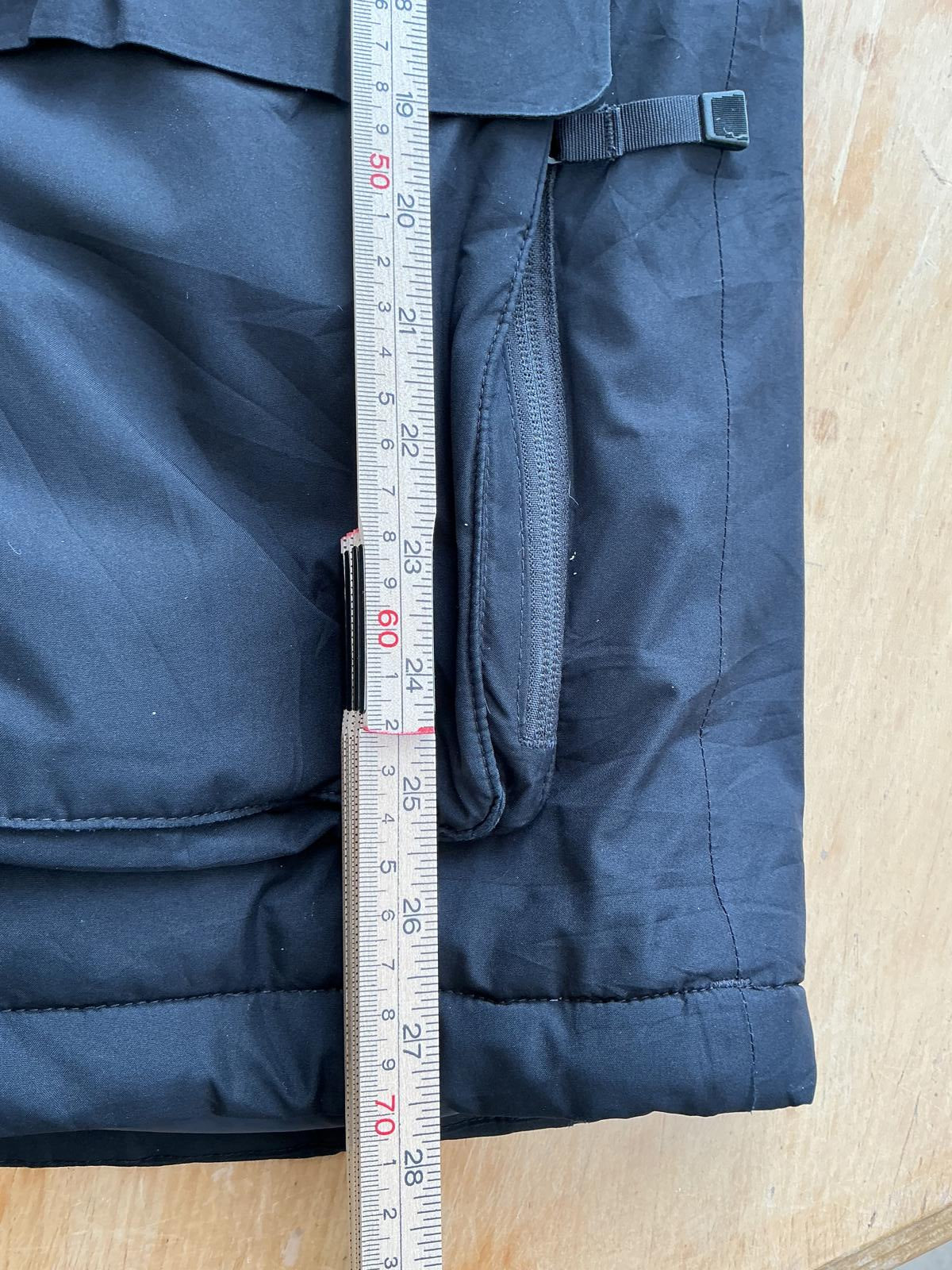 The North Face McMurdo Series Black Hooded Winter Jacket Men's Size 90