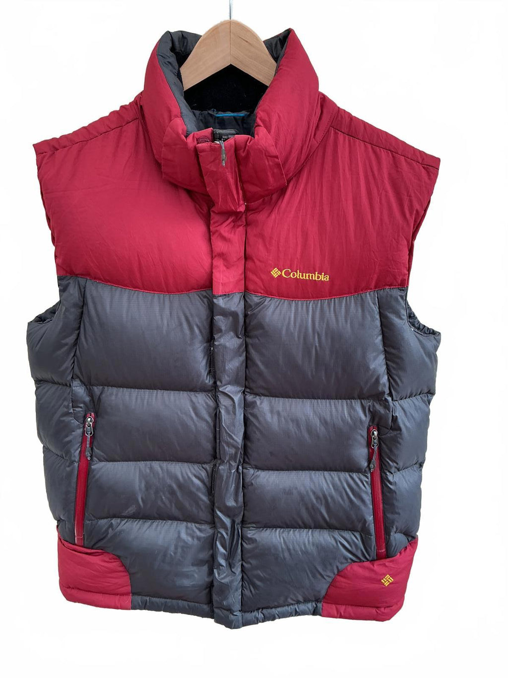 Columbia Men's Puffer Vest in Red and Gray, Size L