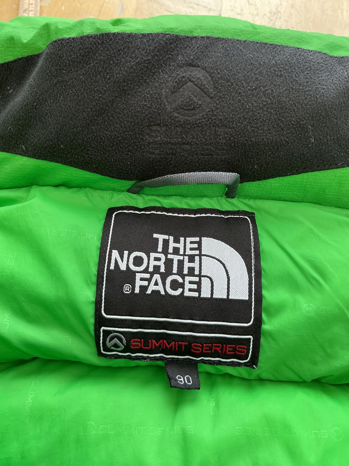 The North Womens Large Face Green and Black Hooded Puffer Jacket