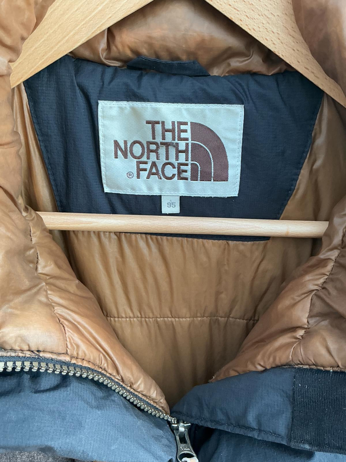 The North Face Men's Puffer Jacket with Hood