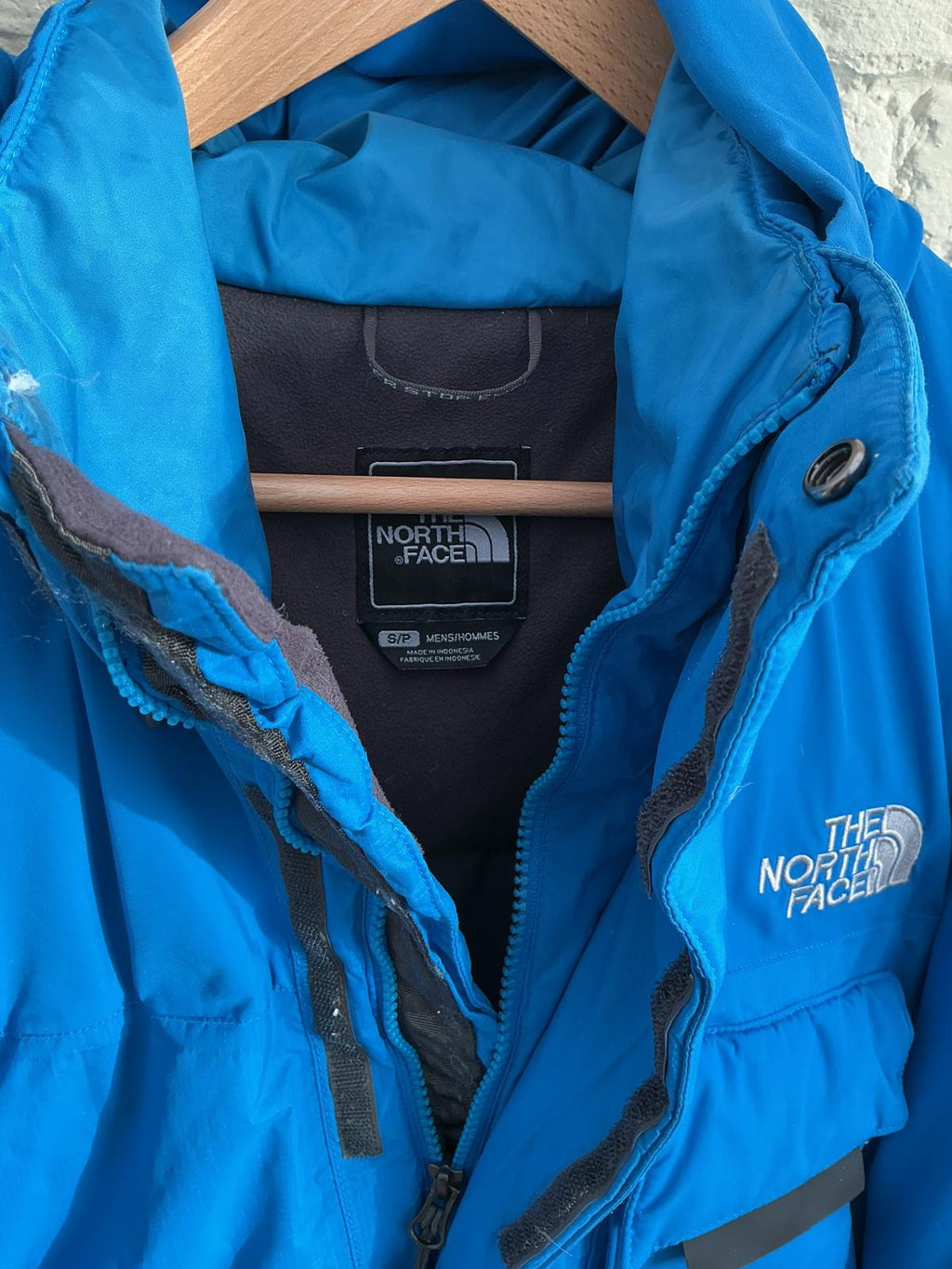 The North Face Blue 700 Fill Down Insulated Hooded Jacket