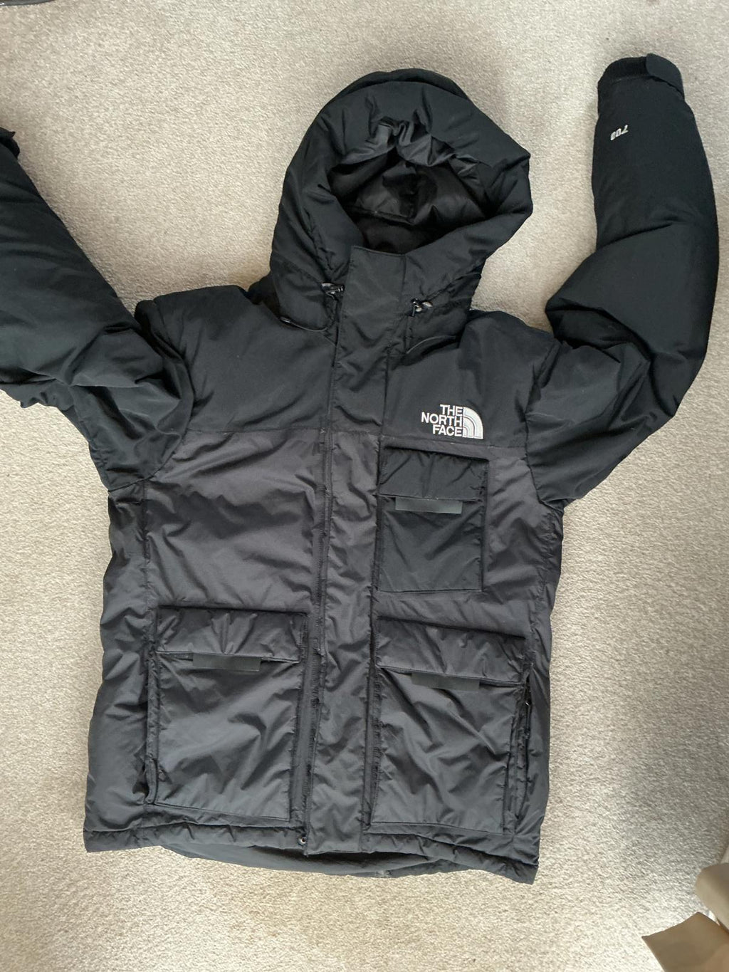 The North Face Men's Black Puffer Jacket Size S