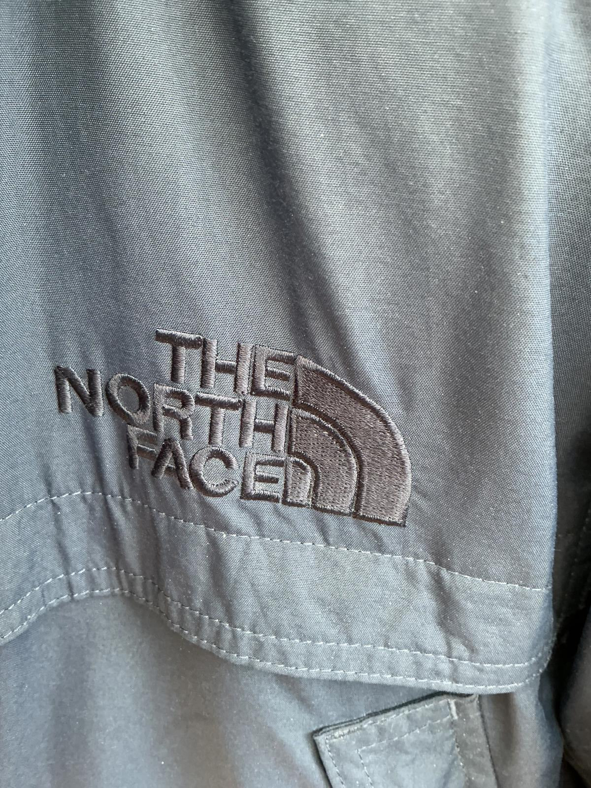 The North Face Men's Blue Puffer Jacket with Hood