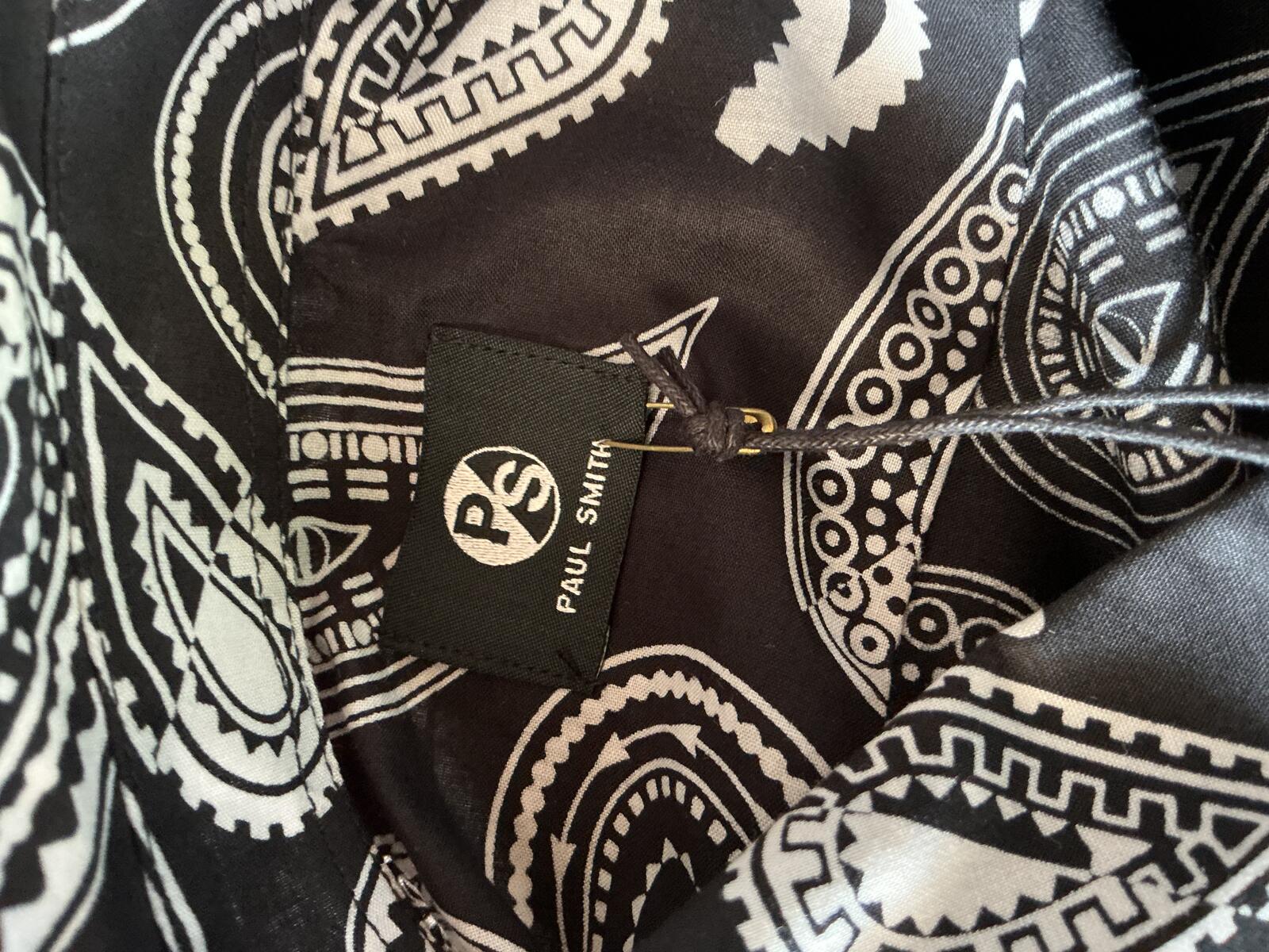 Paul Smith Black and White Paisley Print Long Sleeve Top Size Small