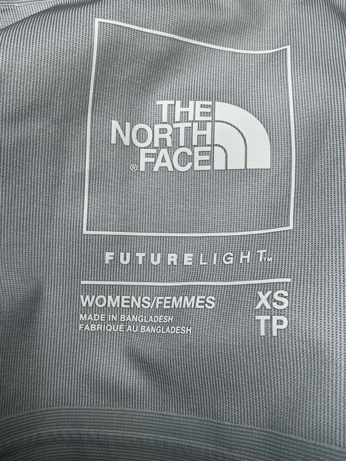 The North Face Women's Waterproof Light Green Jacket Size Xs