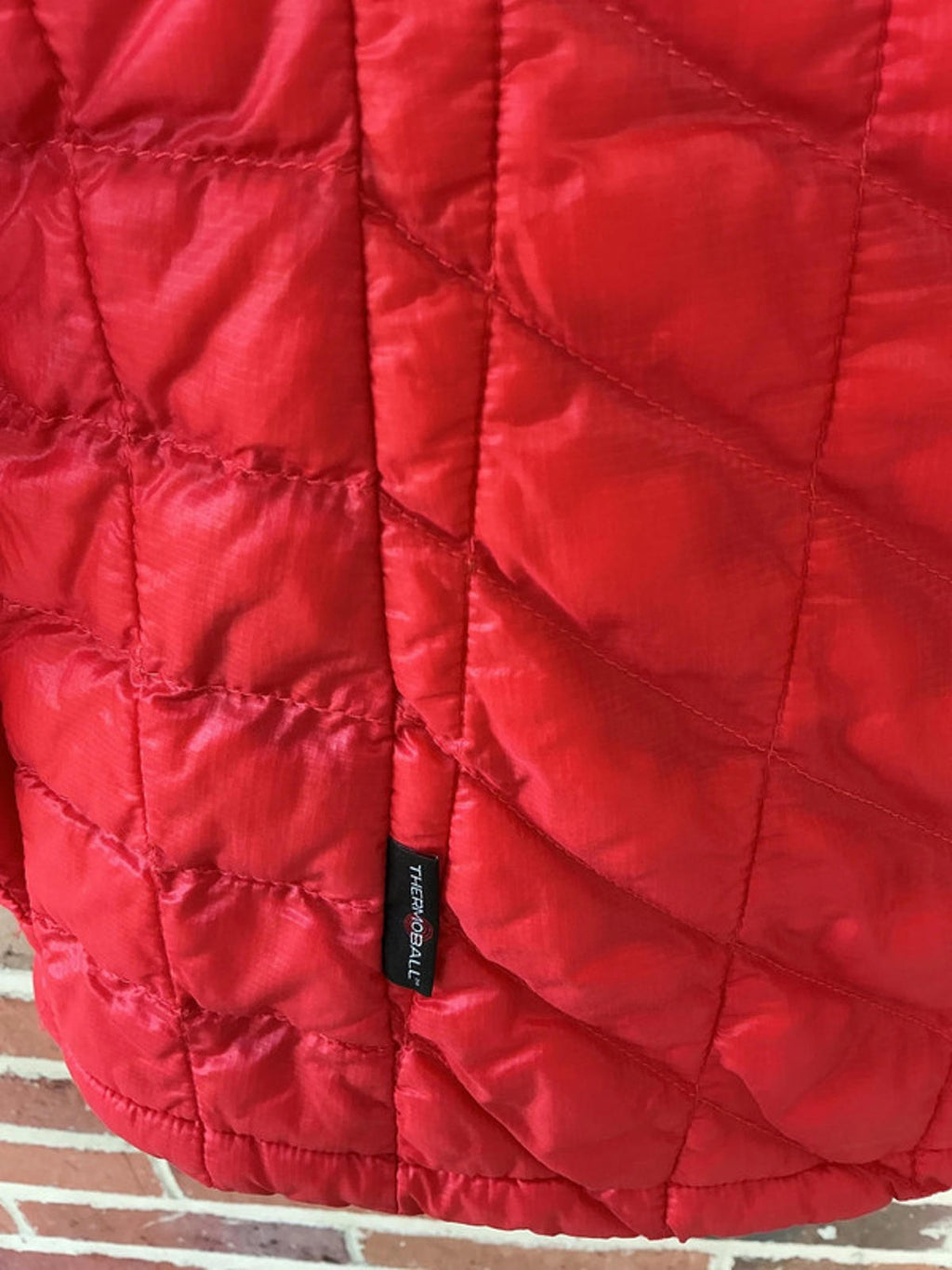 Tnf thermoball jacket medium