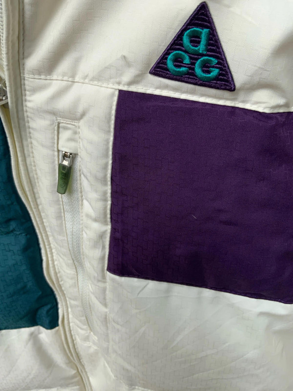 Nike acg jacket medium