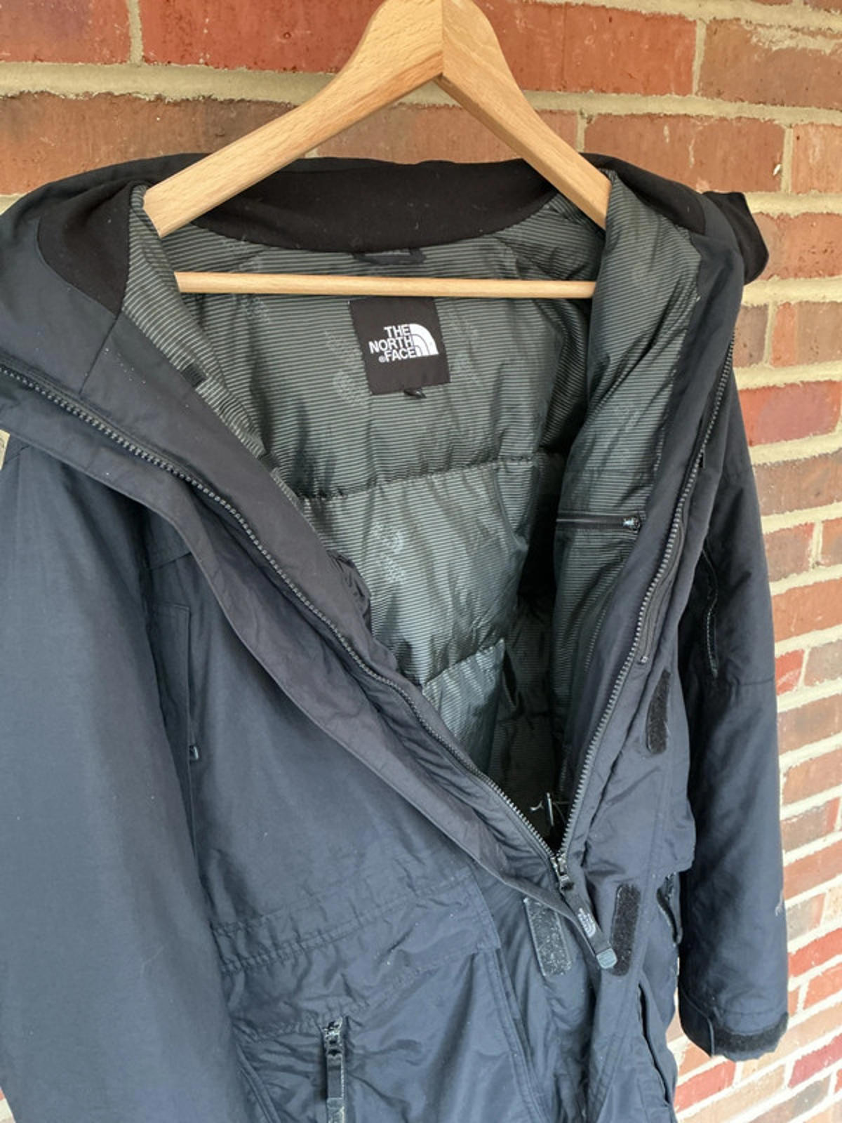 Tnf hyvent parka large