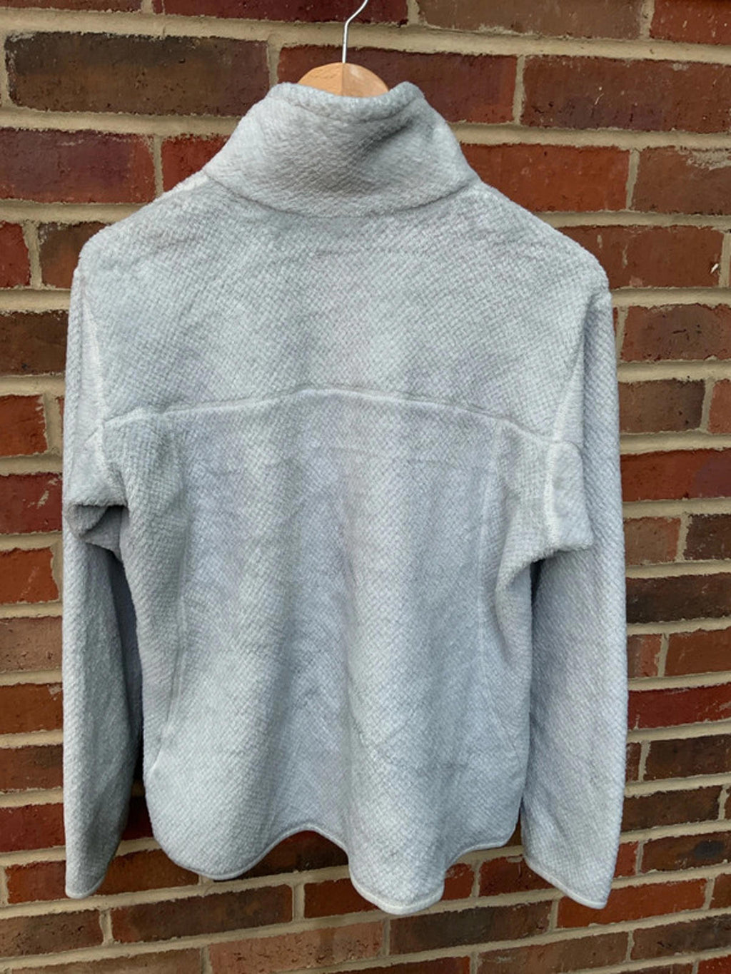 Patagonia half zip ladies large