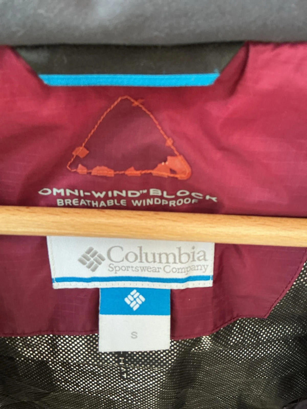 Columbia down jacket small.