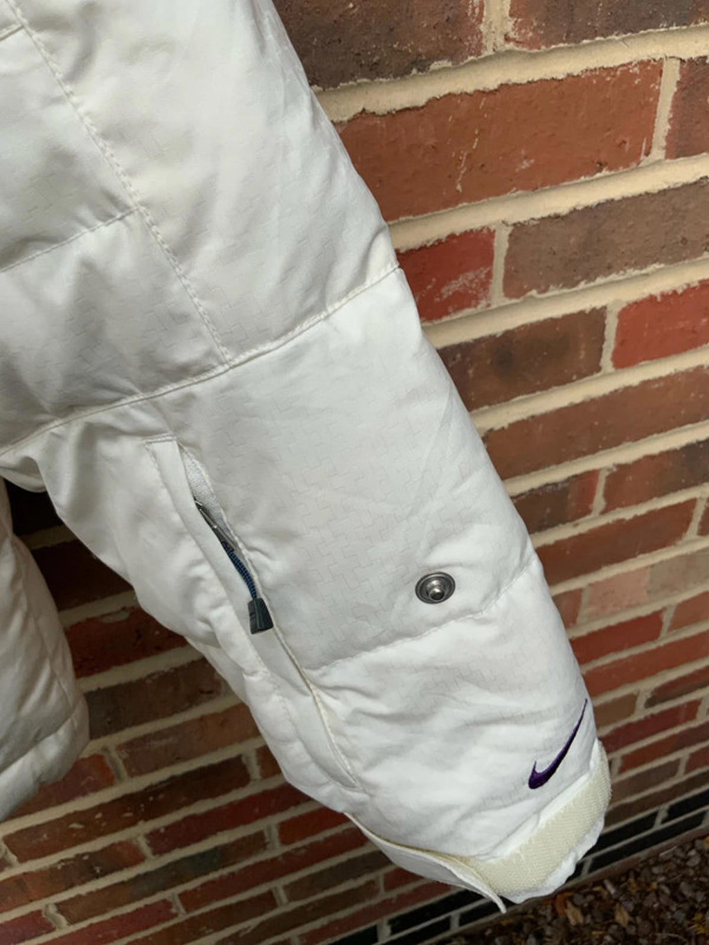 Nike acg jacket medium