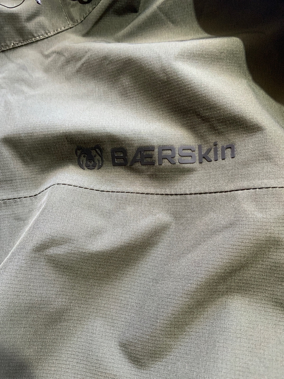 BAERSkin XL Heavy-Storm Waterproof Rain Jacket 2.0 in Hunter Green
