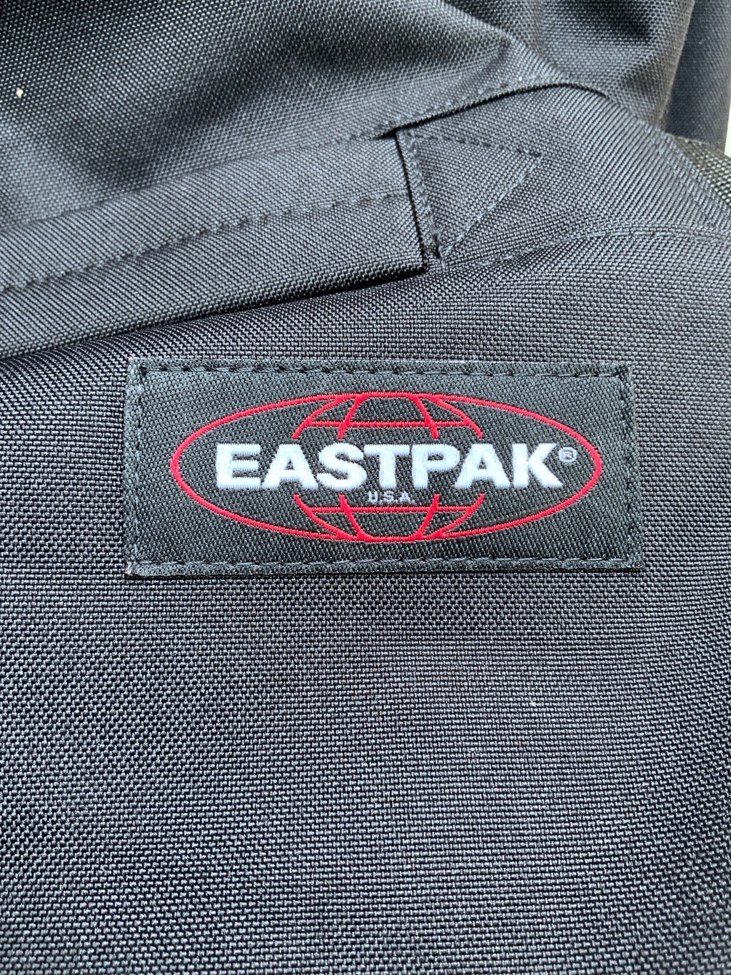 *NEW* Eastpak 78L Black Large Wheeled Travel Bag with Trolley Handle 67x35x30cm