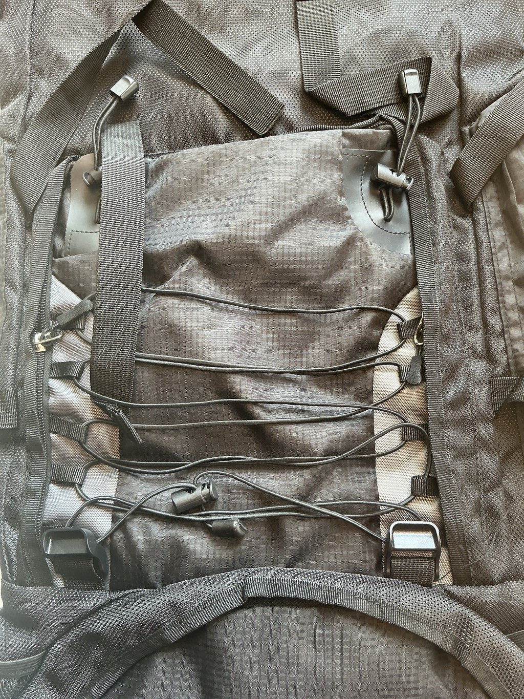 EVEVEME 90L Black Large Capacity Hiking Backpack Outdoor Rucksack