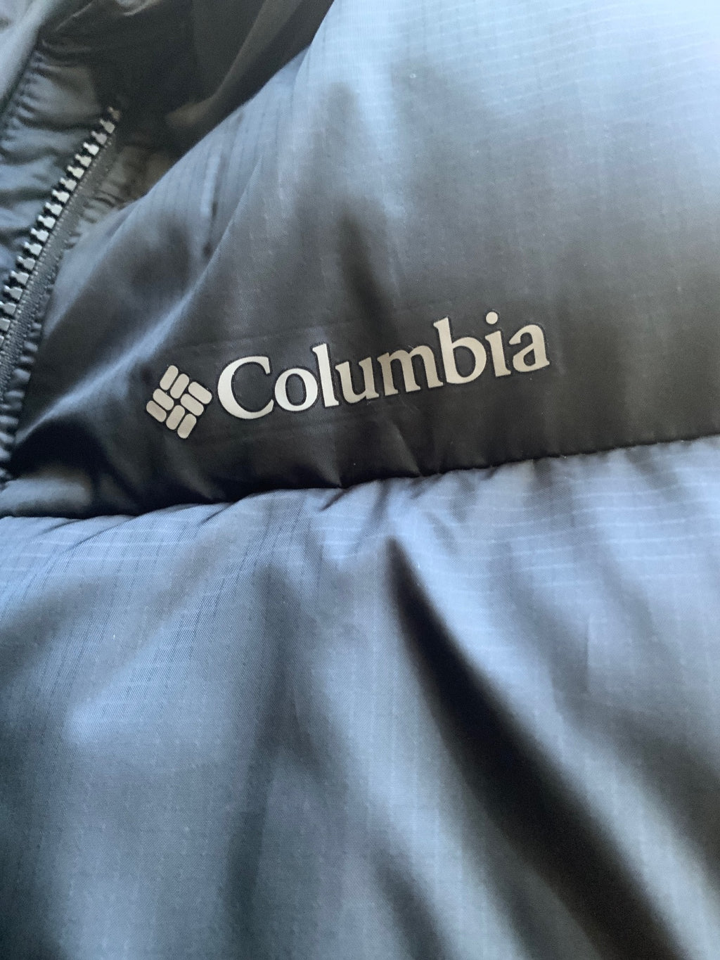 Columbia Black Regular Fit Puffer Jacket Size S Warm Winter Coat