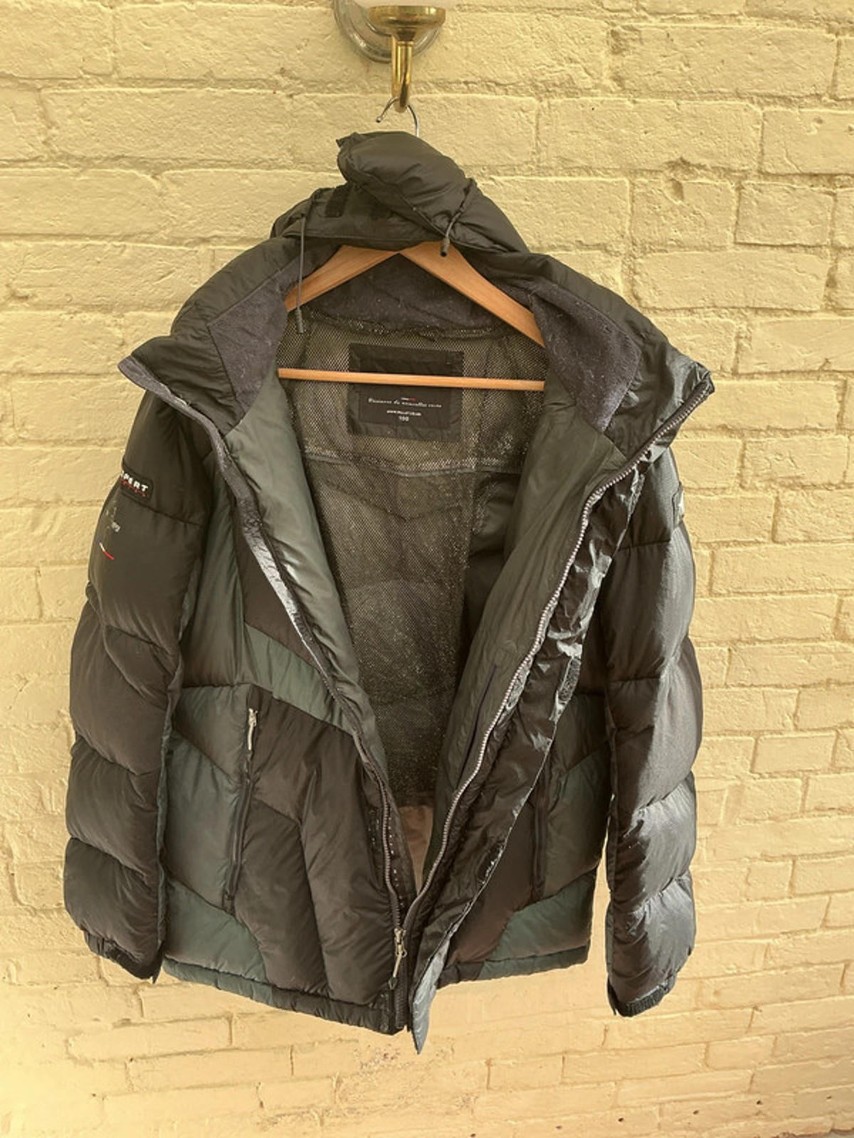 Millet Black Padded Winter Jacket Hooded Size Regular M Warm Outdoor