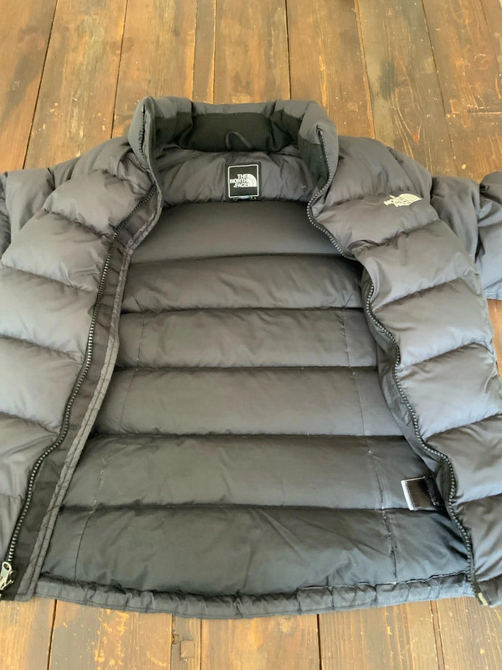 The north face xs ladies 700 goosedown jacket