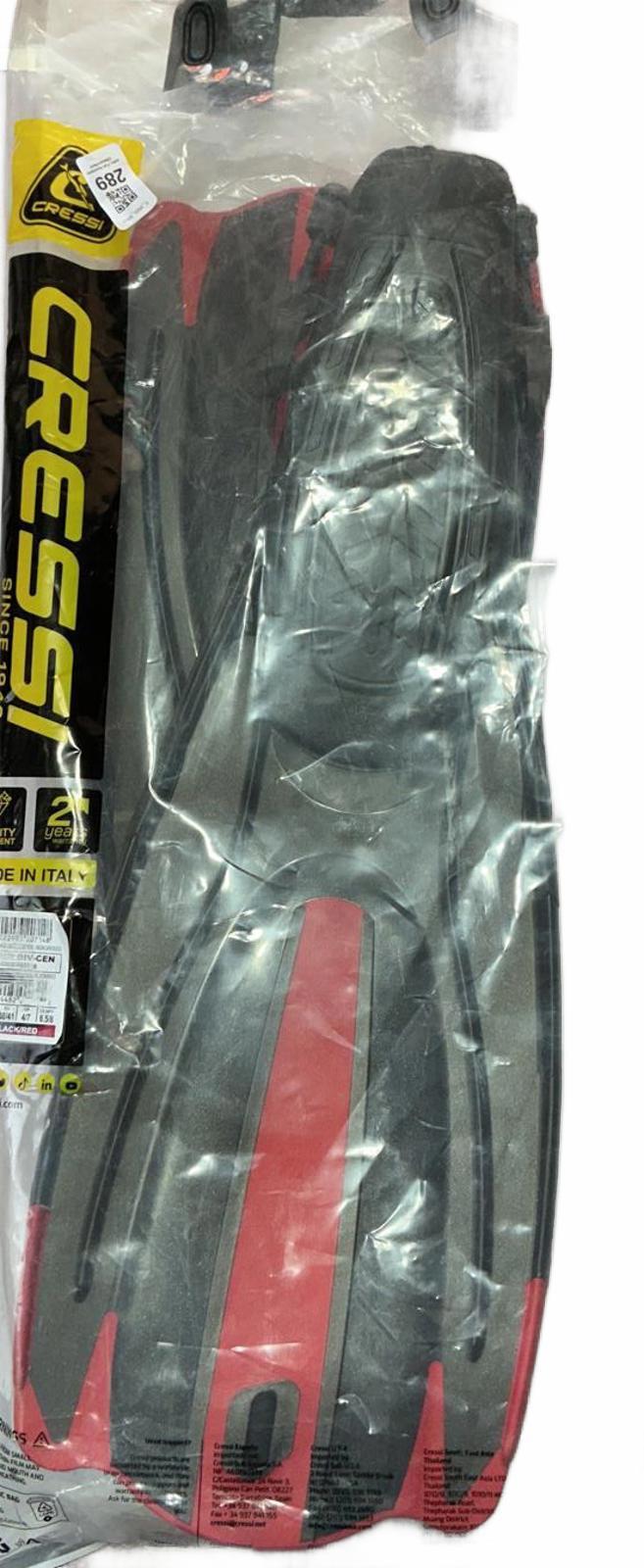 Cressi Maui Diving Swim Fins Adjustable Size  S-M 4-7 Black Red Comfortable