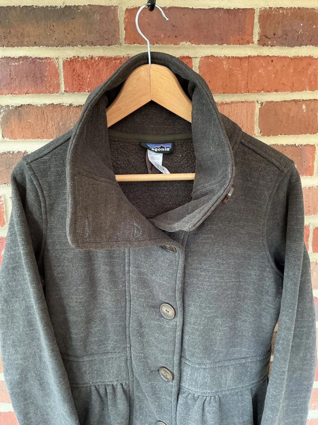 Patagonia fleece lined jacket large ladies