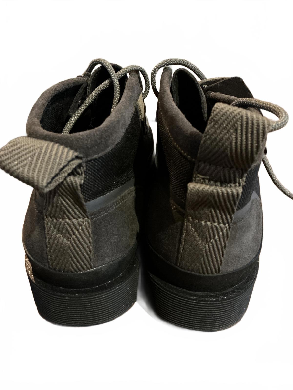 Clarks C360 Gore-Tex Black and Grey Suede Shoes Size 9