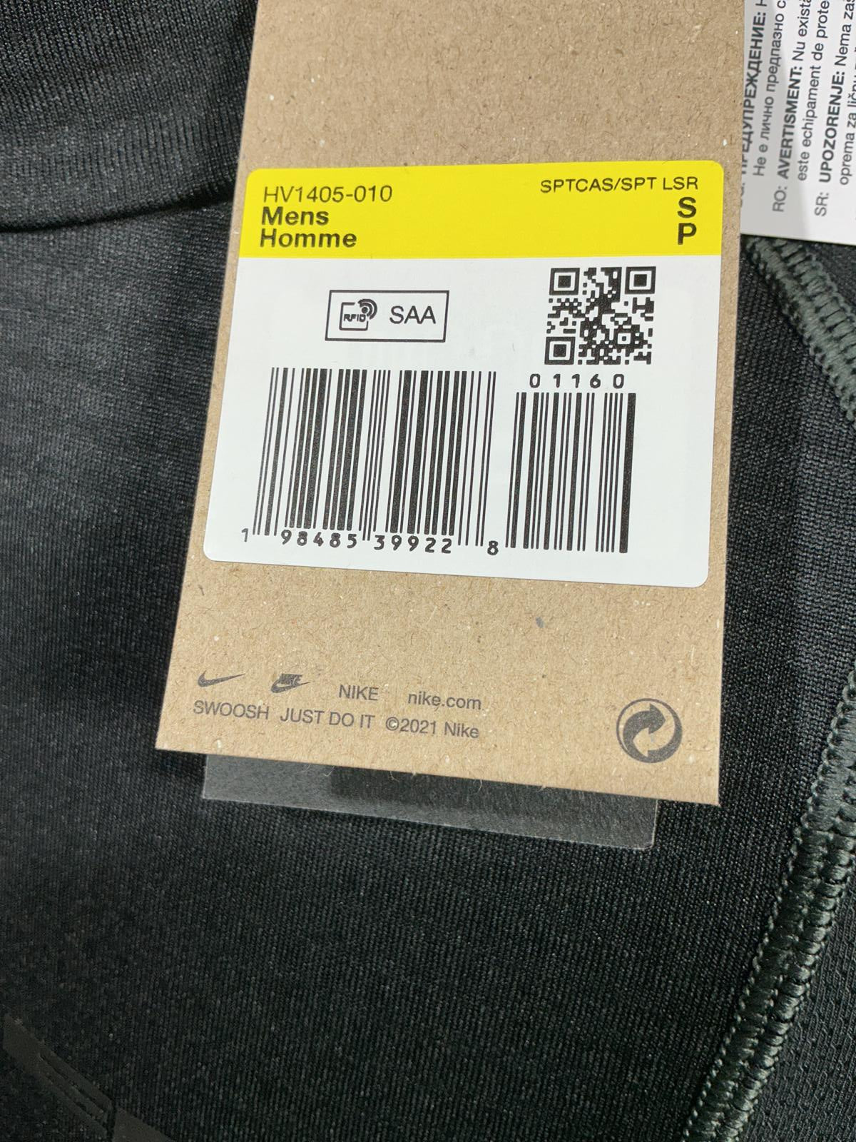 Nike Tech Long Sleeve Insulated Baslayer Top Size Small