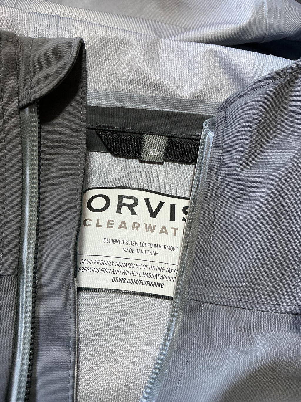 Orvis Clearwater Men's Waterproof Windproof Breathable Hooded Jacket Size XL