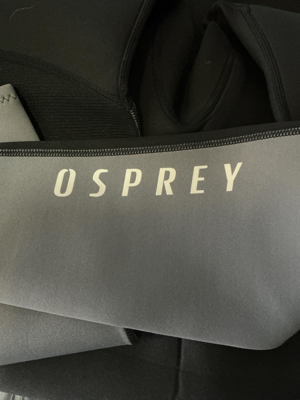 Osprey Rey Black and Grey Wetsuit Size Large