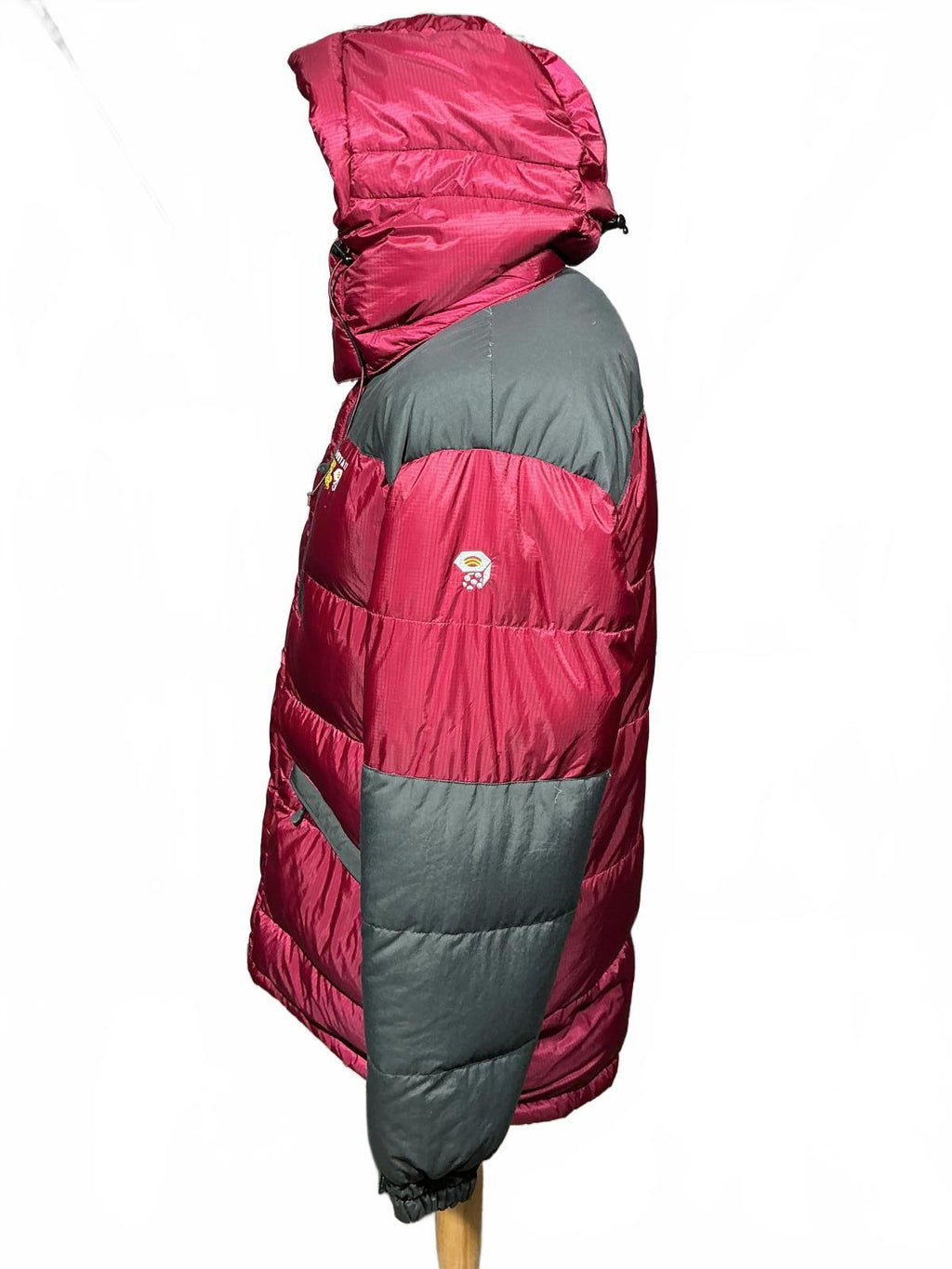 Mountain Hardwear Men's Down Insulated Puffer Jacket Burgundy and Grey Hooded