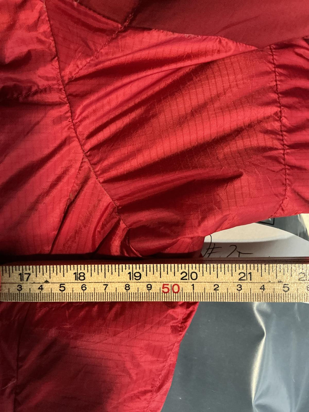 Mountain hardware Women's Red Puffer Jacket with Hood