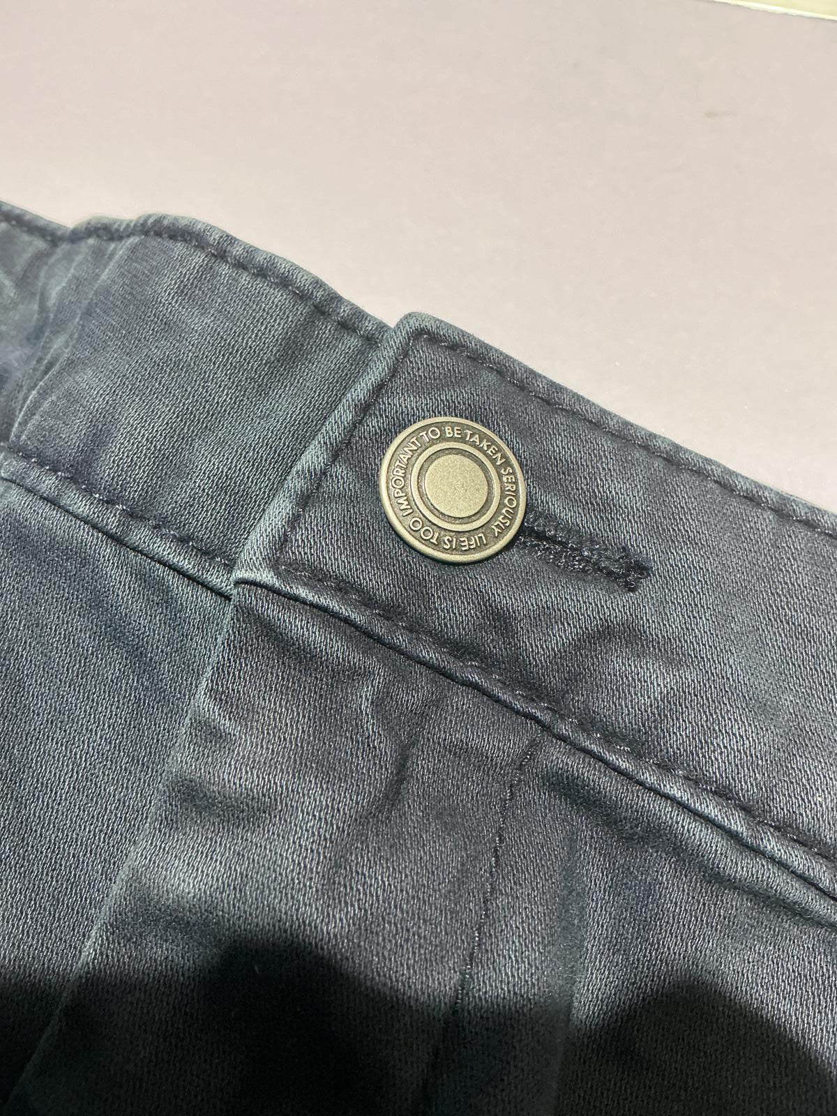 NEUW Hunter Navy Blue Shorts Size Waist 38 in.