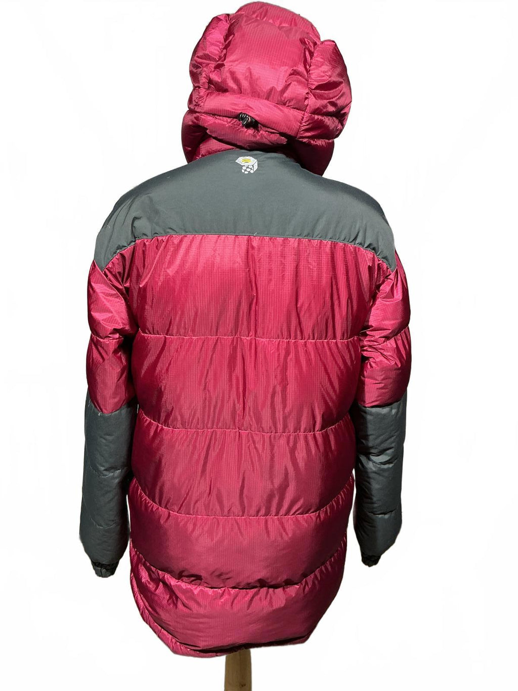 Mountain Hardwear Men's Down Insulated Puffer Jacket Burgundy and Grey Hooded