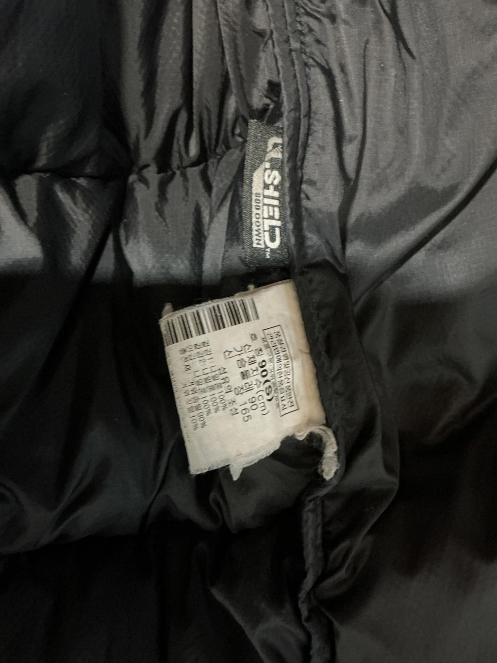 Mountain Hardwear Men's Black Puffer Jacket