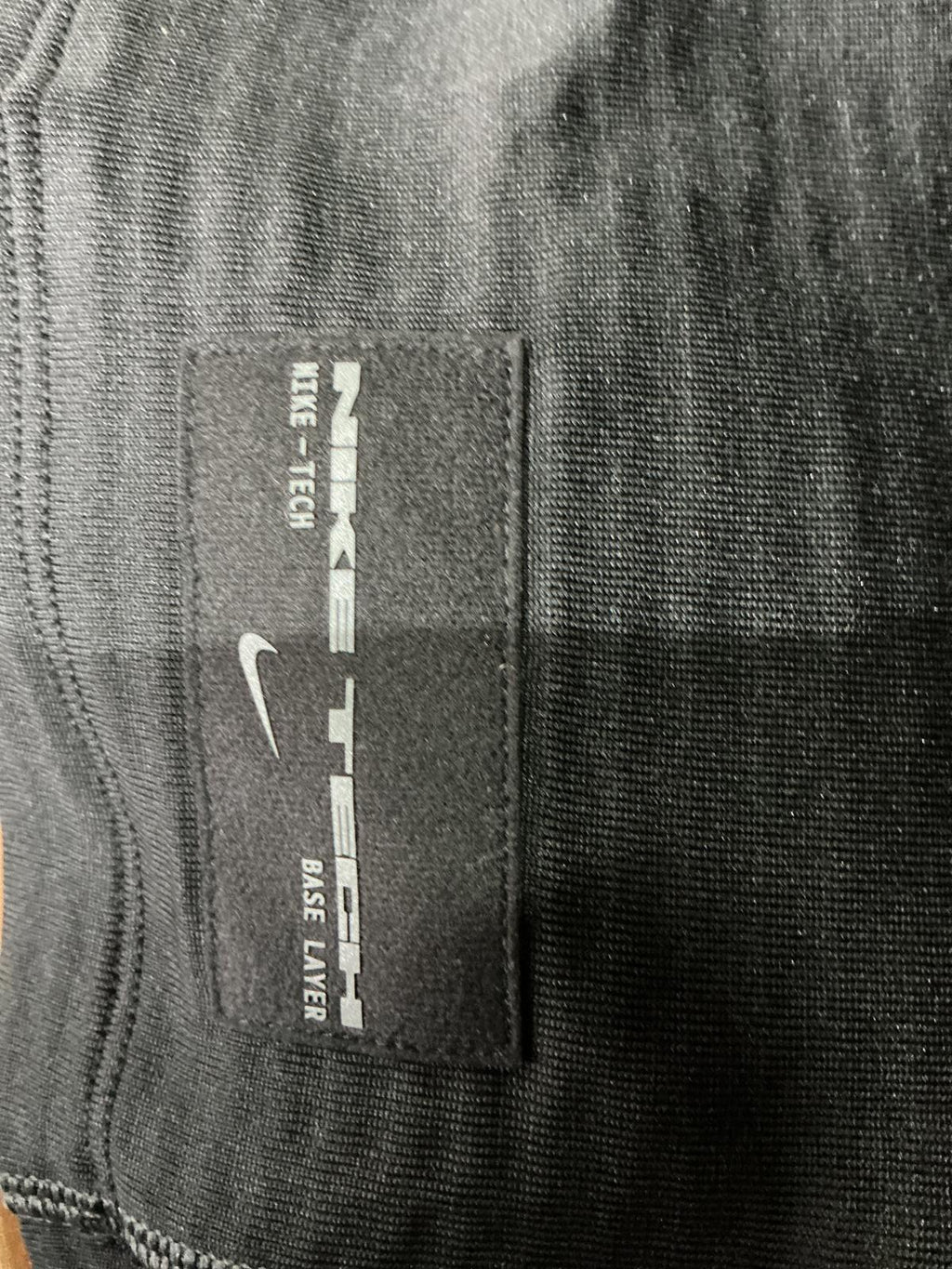 Nike Tech Long Sleeve Insulated Baslayer Top Size Small