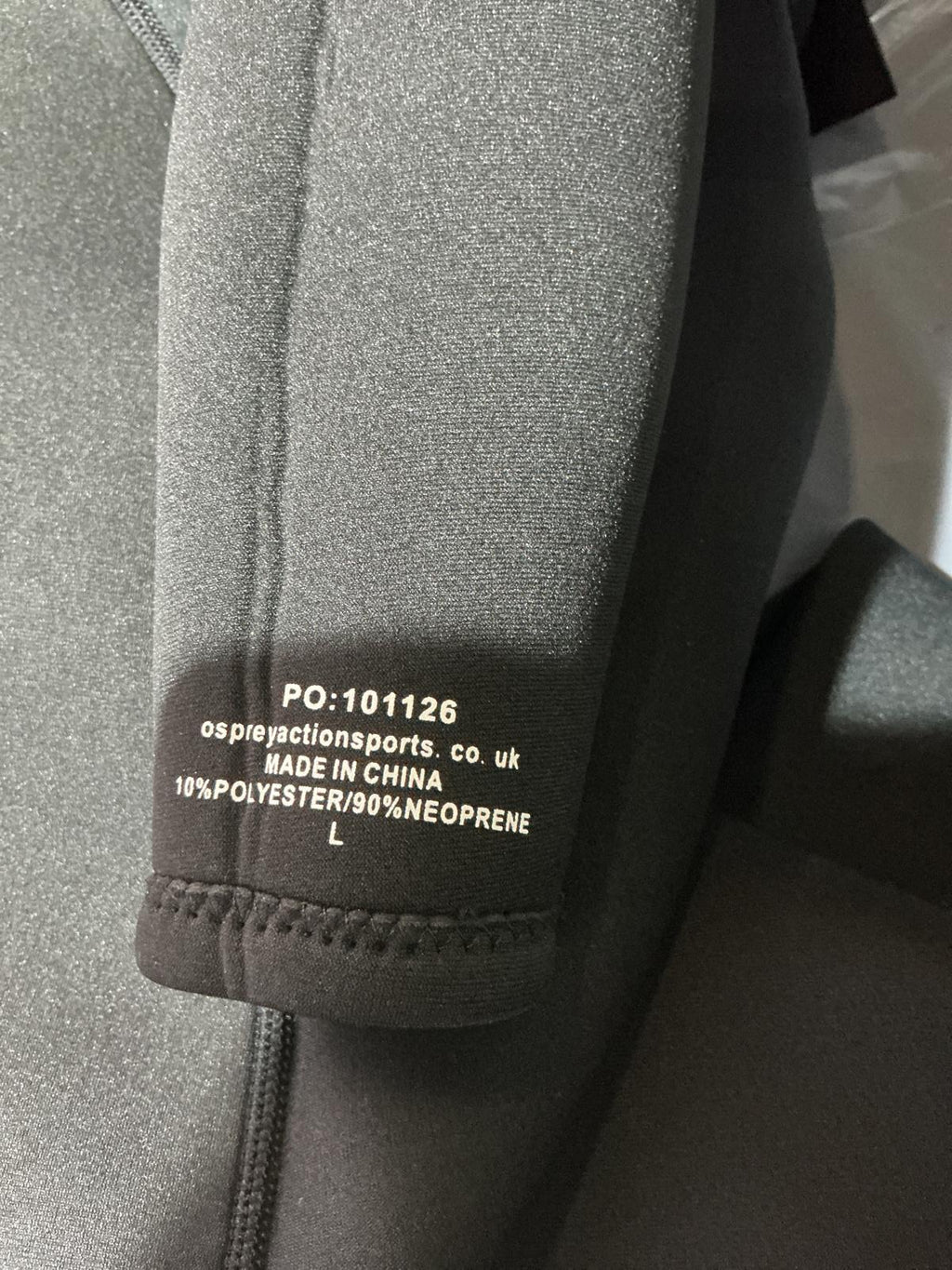 Osprey Rey Black and Grey Wetsuit Size Large